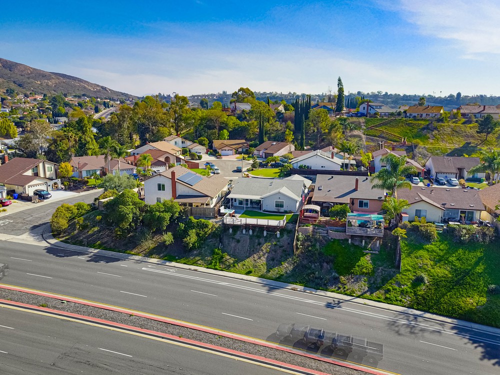 Virtual tour photo 23 of 37 for 6796 El Banquero Pl