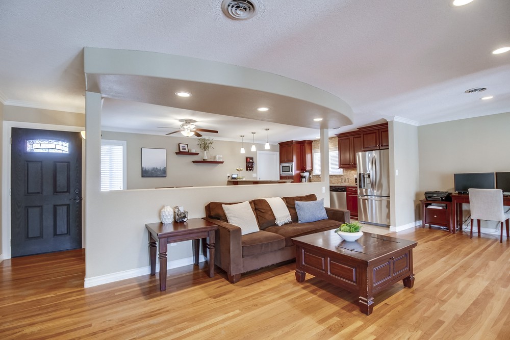 Virtual tour photo 9 of 48 for 6798 Mineral Dr
