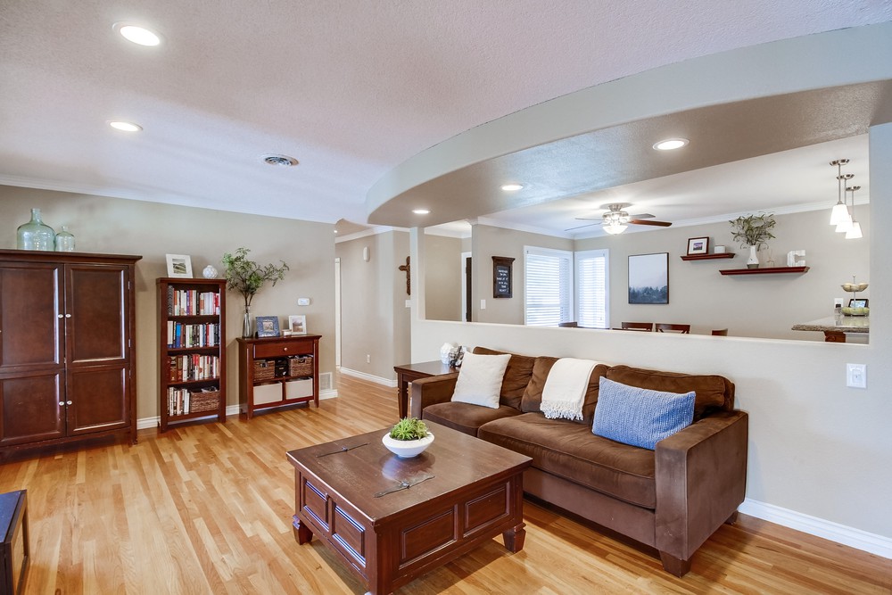 Virtual tour photo 11 of 48 for 6798 Mineral Dr
