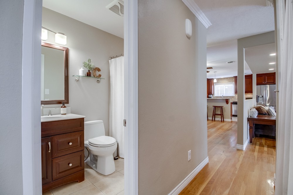 Virtual tour photo 33 of 48 for 6798 Mineral Dr
