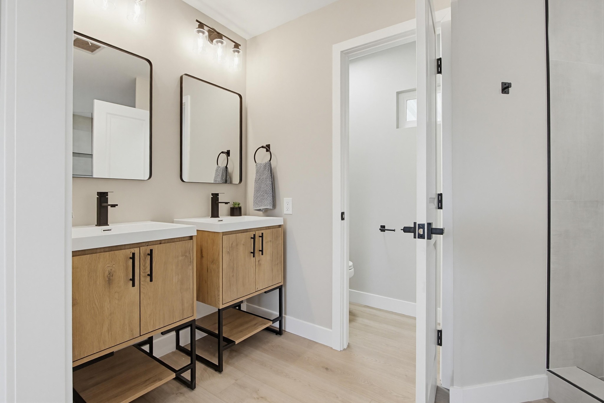Virtual tour photo 36 of 50 for 68 Brookside Ln