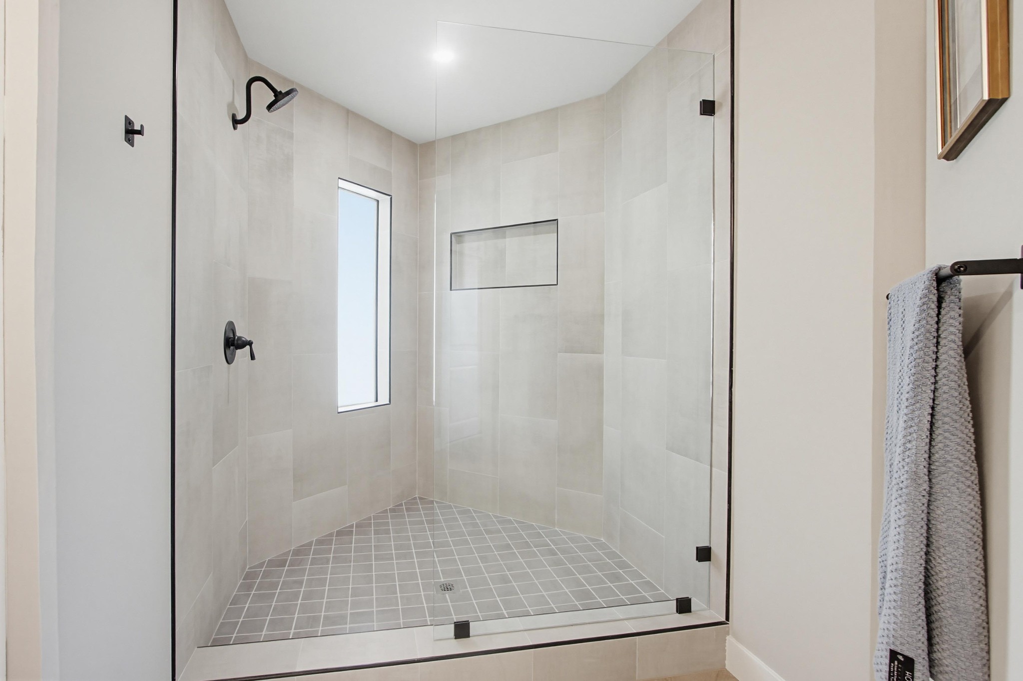 Virtual tour photo 37 of 50 for 68 Brookside Ln