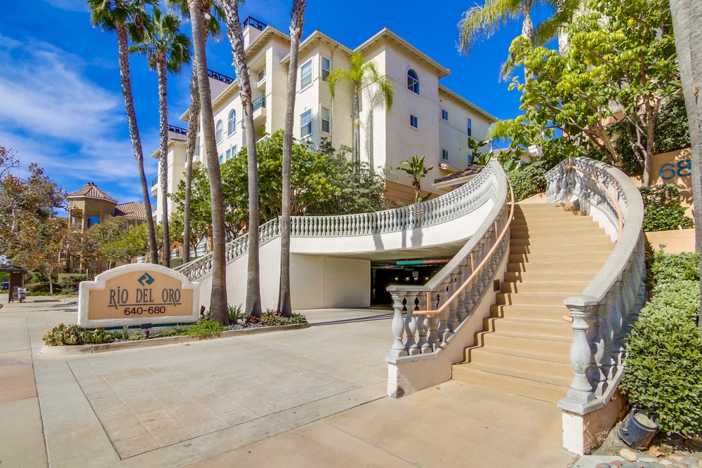 Virtual tour photo 1 of 45 for 680 Camino De La Reina #2406