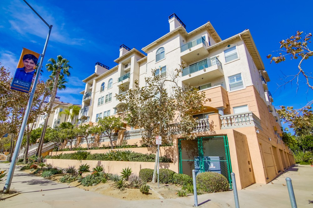 Virtual tour photo 3 of 45 for 680 Camino De La Reina #2406
