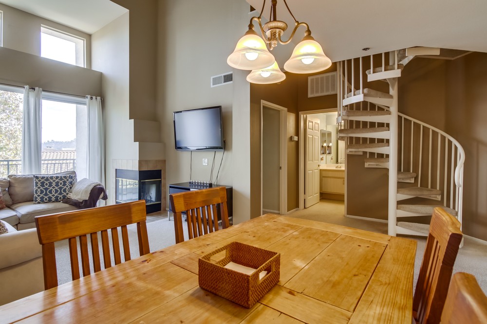 Virtual tour photo 7 of 45 for 680 Camino De La Reina #2406