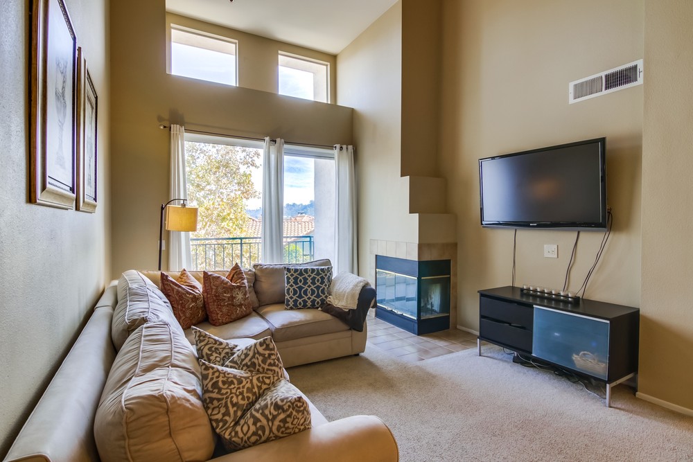 Virtual tour photo 9 of 45 for 680 Camino De La Reina #2406