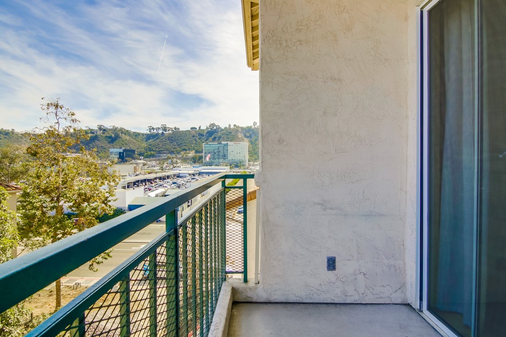 Virtual tour photo 26 of 45 for 680 Camino De La Reina #2406