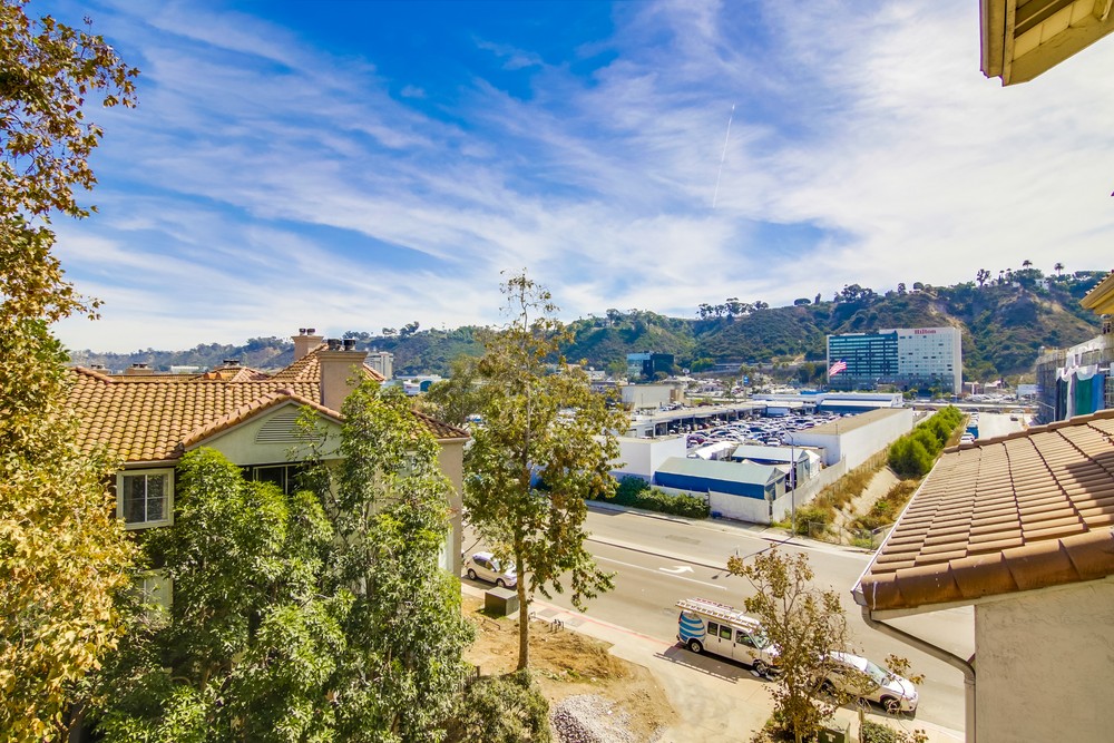 Virtual tour photo 27 of 45 for 680 Camino De La Reina #2406