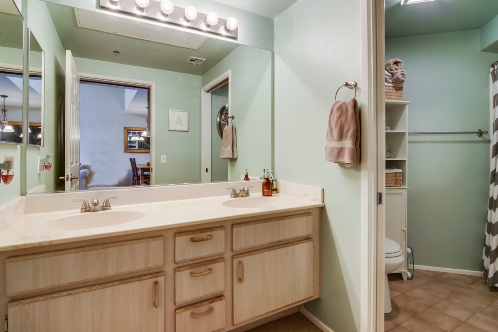 Virtual tour photo 38 of 45 for 680 Camino De La Reina #2406