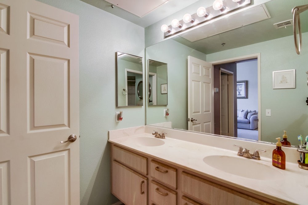Virtual tour photo 40 of 45 for 680 Camino De La Reina #2406