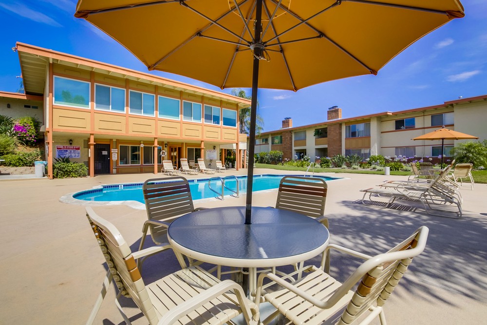 Virtual tour photo 44 of 45 for 6804 Hyde Park Dr