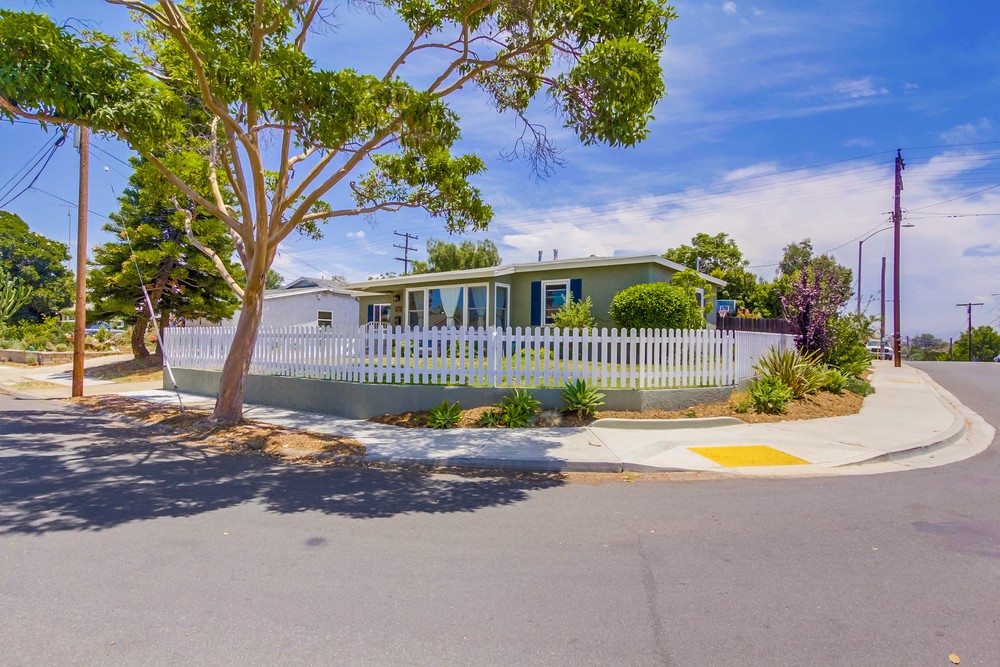 Virtual tour photo 4 of 40 for 6805 69th St