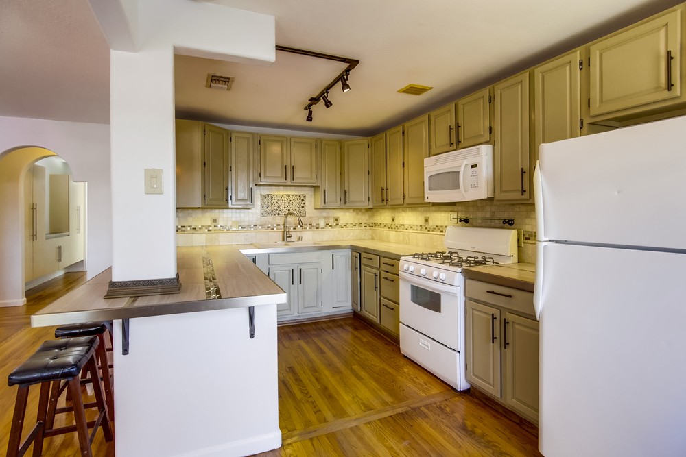 Virtual tour photo 12 of 37 for 6805 Mallard St