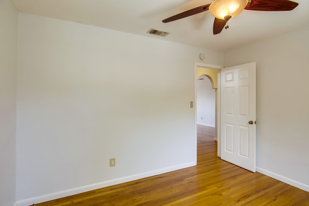Virtual tour photo 24 of 37 for 6805 Mallard St
