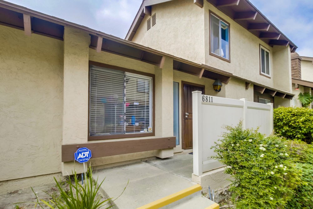 Virtual tour photo 5 of 33 for 6811 Parkside Ave
