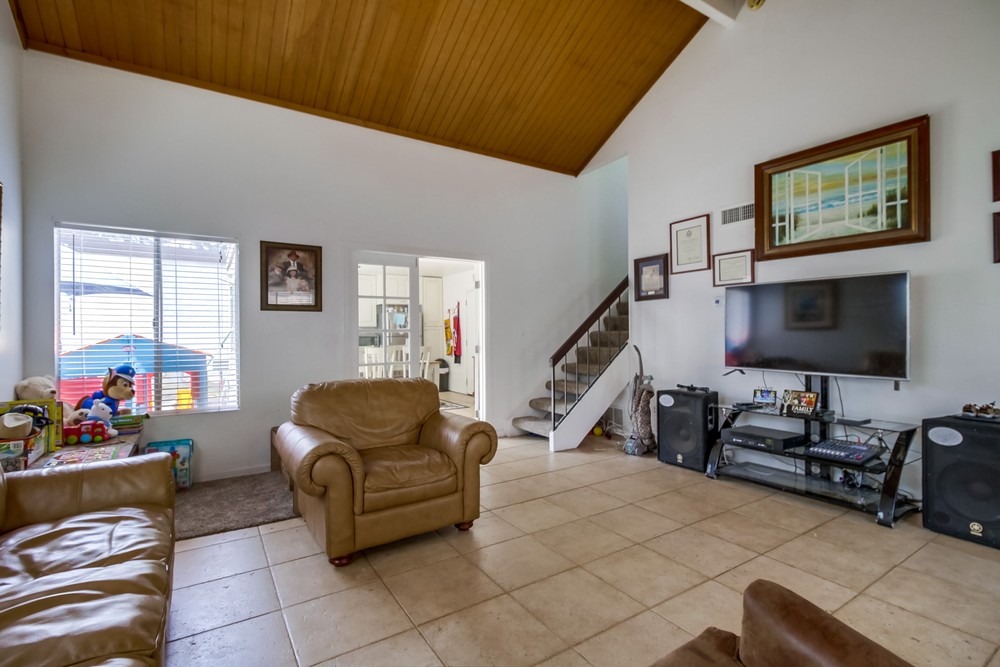 Virtual tour photo 8 of 33 for 6811 Parkside Ave