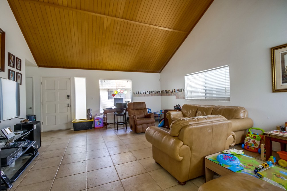 Virtual tour photo 10 of 33 for 6811 Parkside Ave