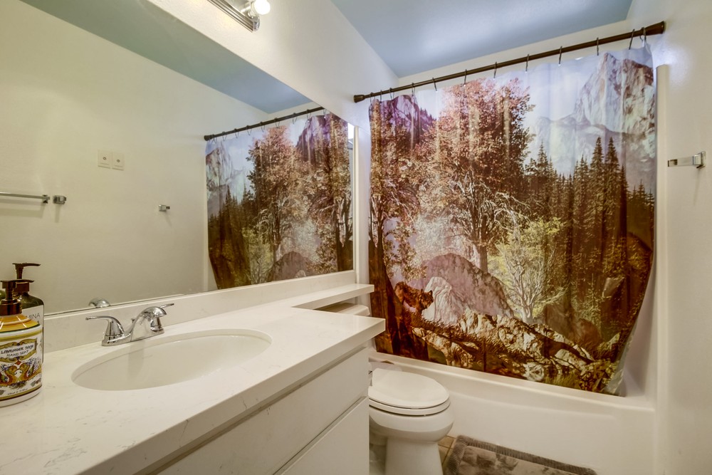 Virtual tour photo 27 of 33 for 6811 Parkside Ave