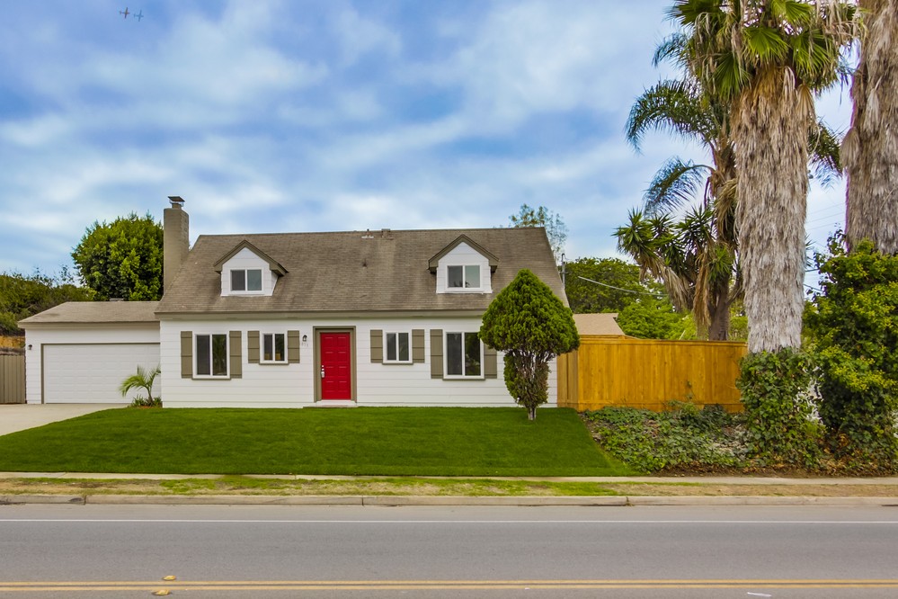 Virtual tour photo 1 of 23 for 6813 Petit Street