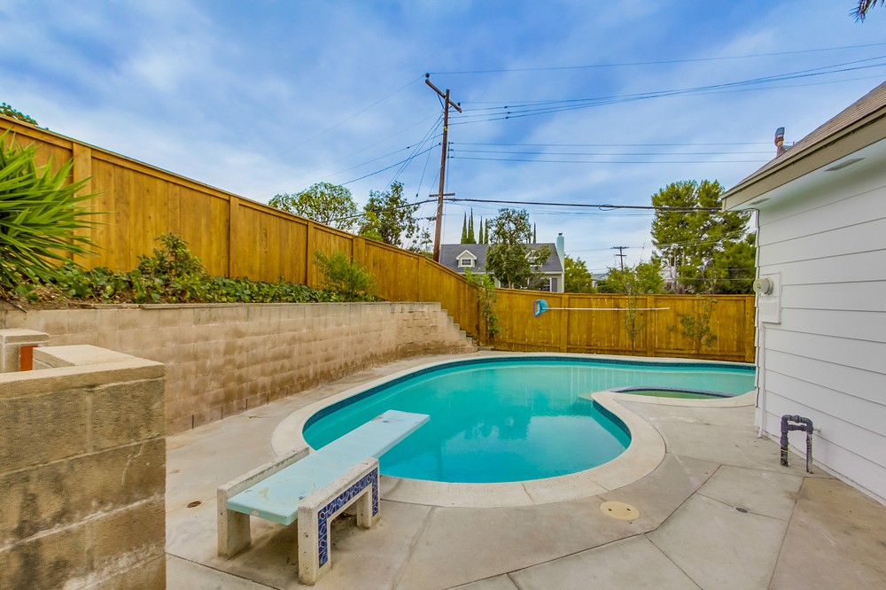 Virtual tour photo 14 of 23 for 6813 Petit Street