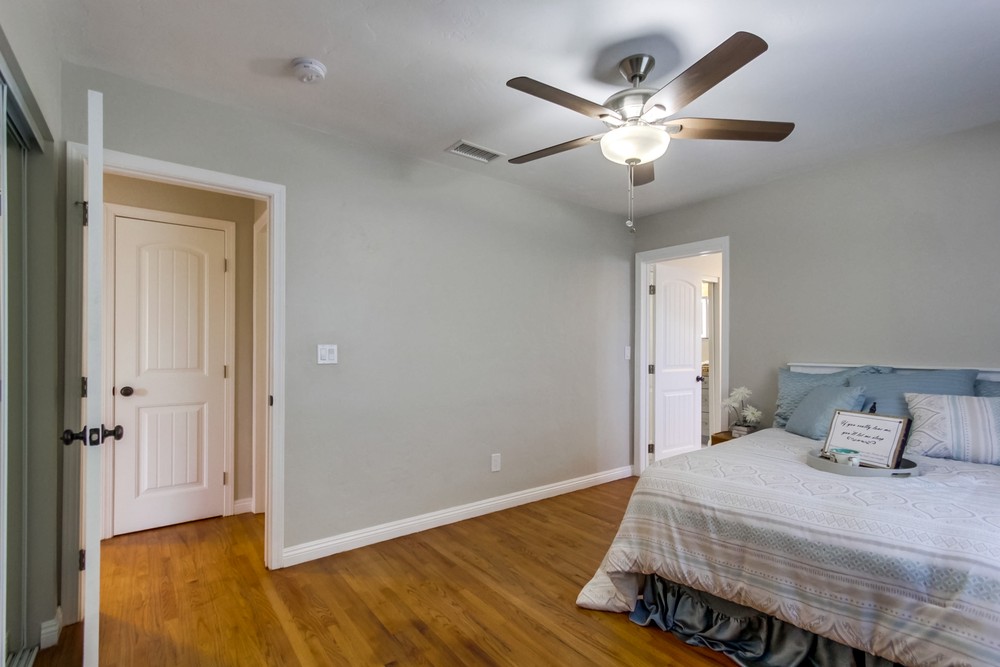Virtual tour photo 22 of 41 for 6815 Harvala St