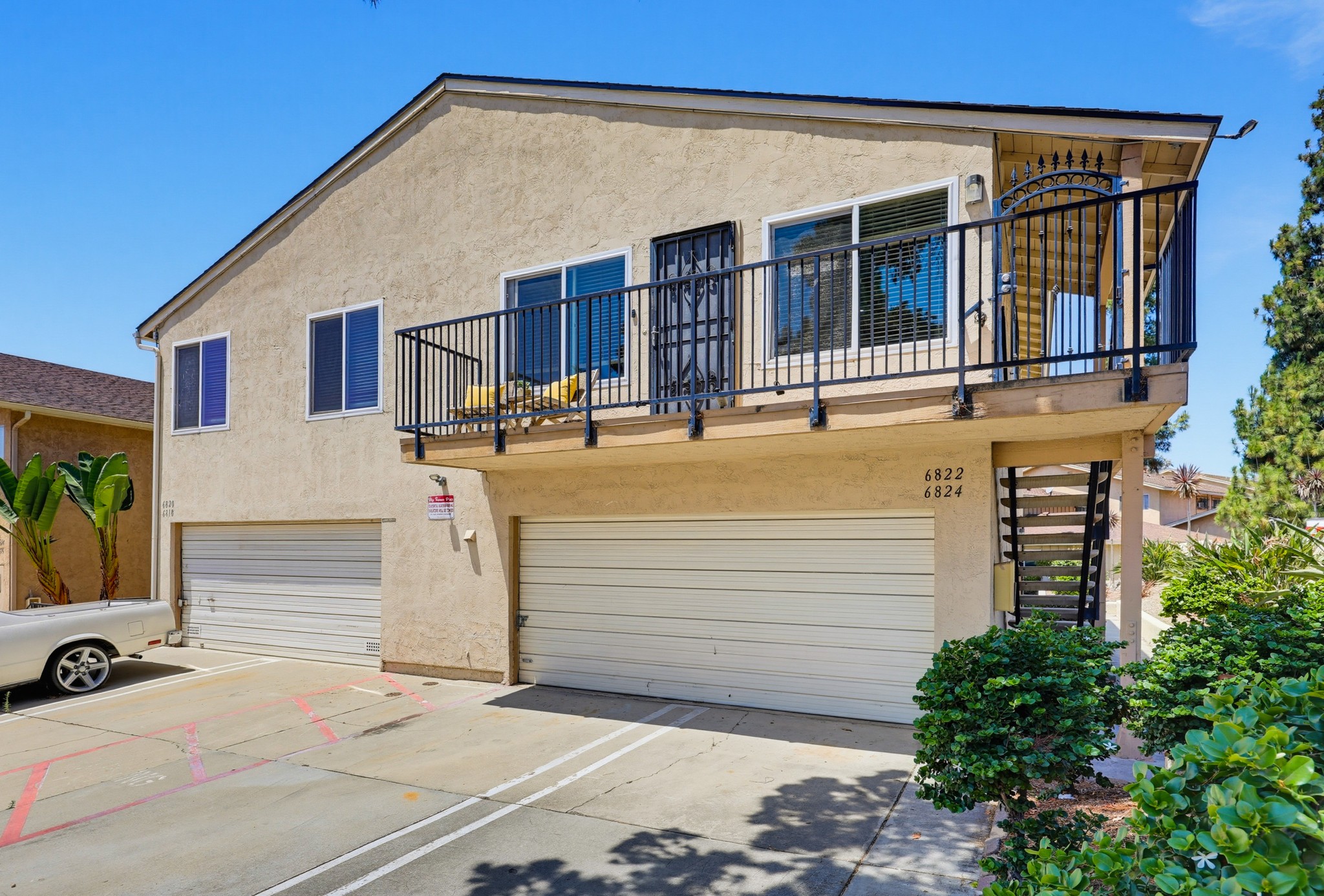 Virtual tour photo 5 of 48 for 6822 Camphor Ln