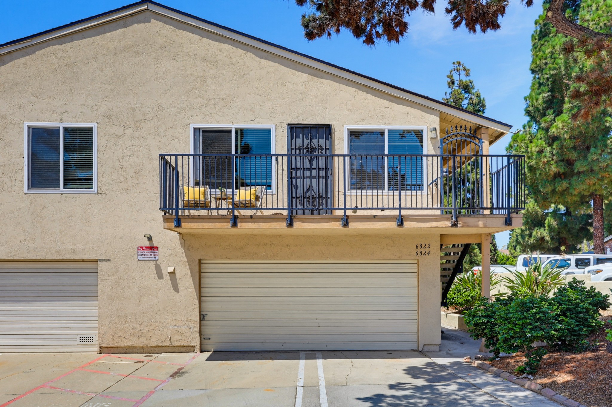 Virtual tour photo 6 of 48 for 6822 Camphor Ln