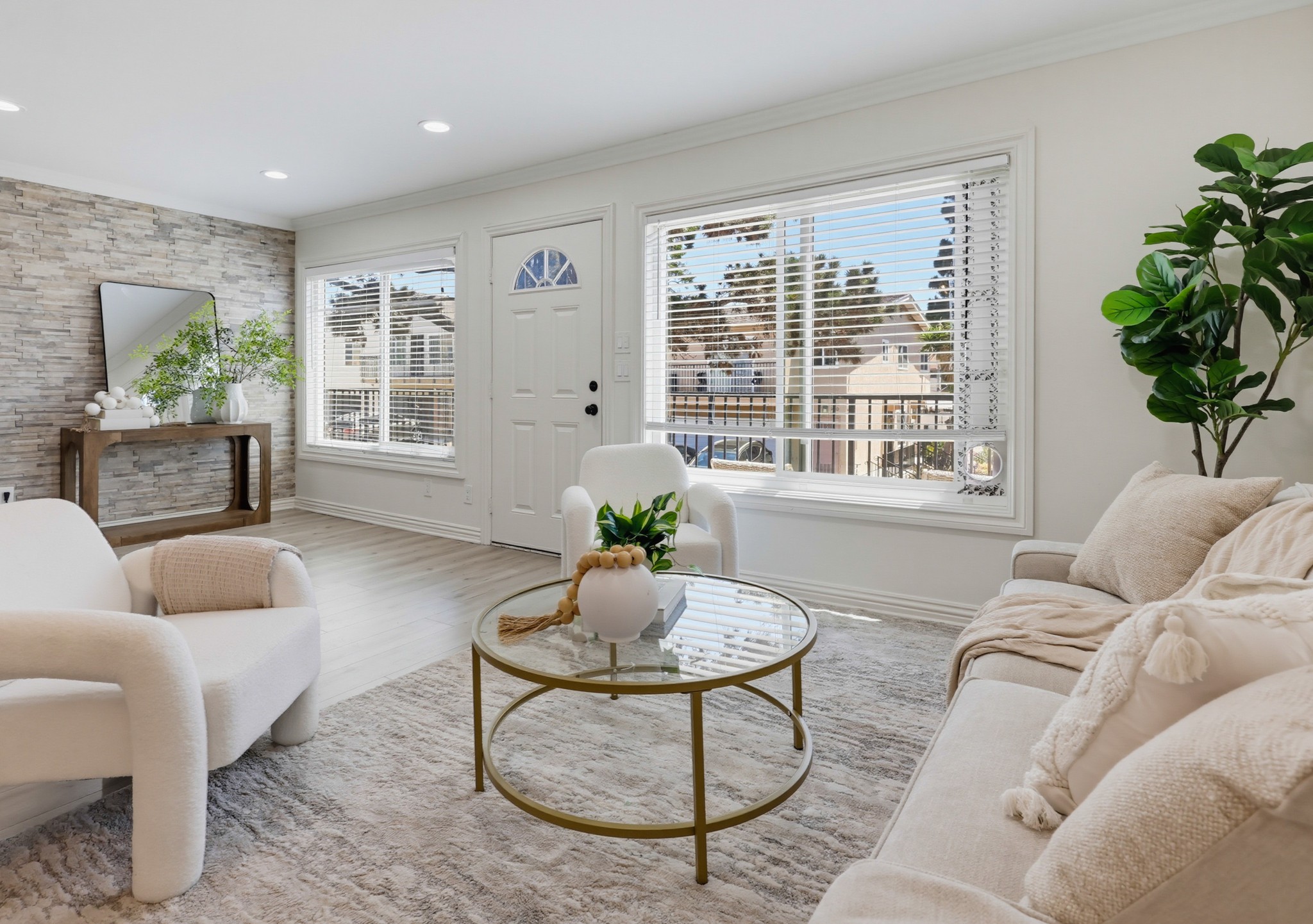 Virtual tour photo 16 of 48 for 6822 Camphor Ln