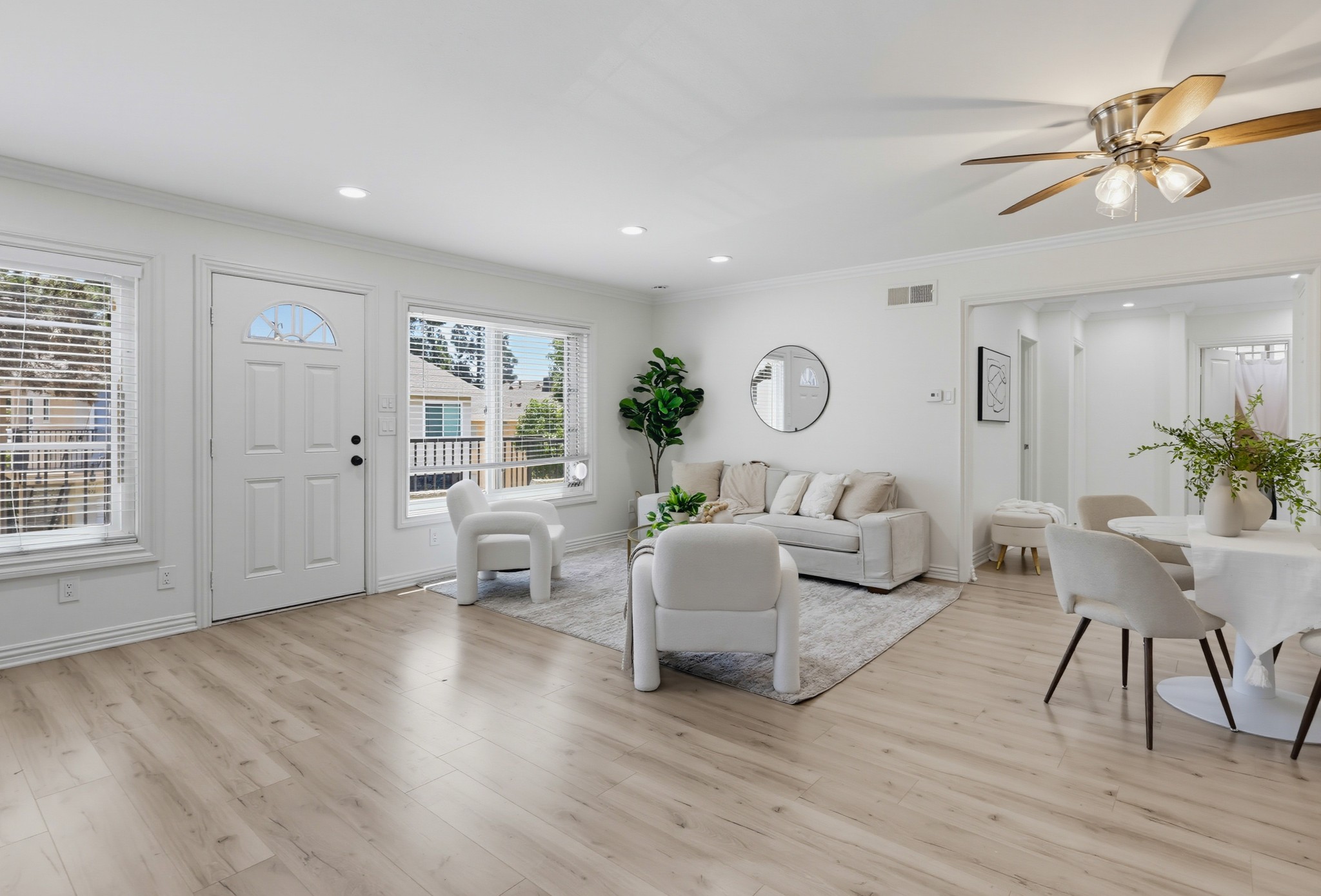 Virtual tour photo 17 of 48 for 6822 Camphor Ln