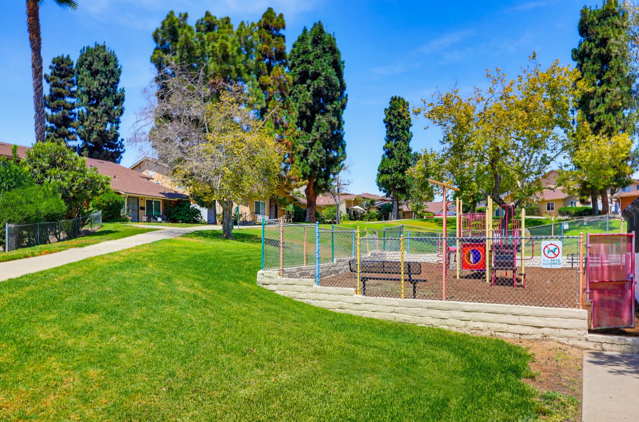 Virtual tour photo 42 of 48 for 6822 Camphor Ln