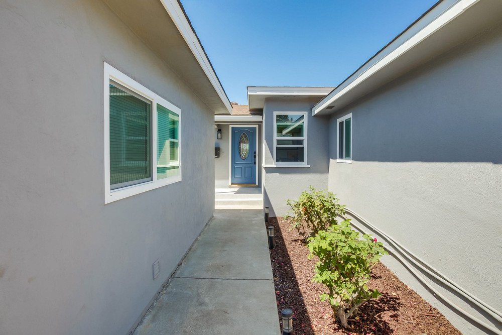 Virtual tour photo 5 of 40 for 6826 Estrella Ave