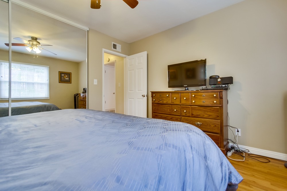 Virtual tour photo 24 of 41 for 6833 Estrella Avenue