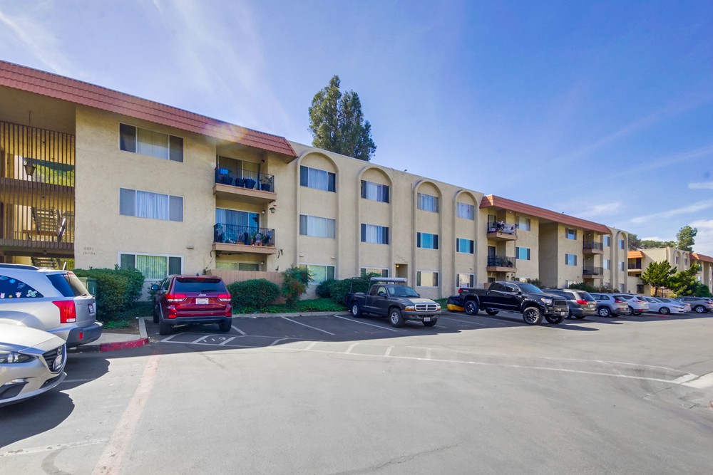 Virtual tour photo 4 of 39 for 6851 Alvarado Rd