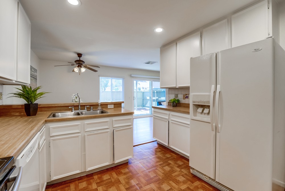 Virtual tour photo 21 of 44 for 6852 Panamint Row UNIT 4