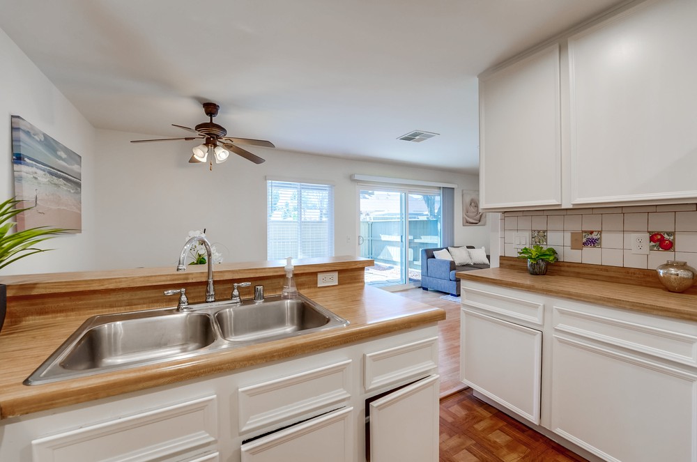 Virtual tour photo 22 of 44 for 6852 Panamint Row UNIT 4