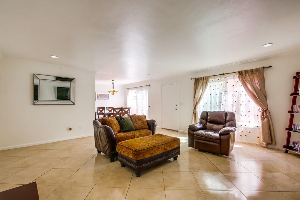 Virtual tour photo 7 of 43 for 6852 Parkside Ave