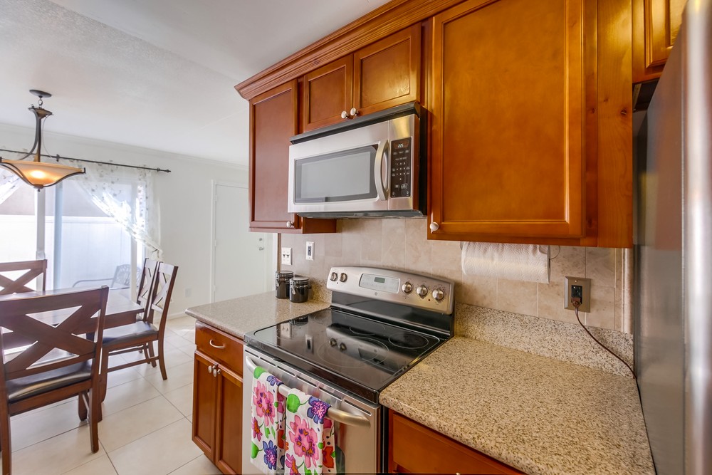 Virtual tour photo 17 of 43 for 6852 Parkside Ave