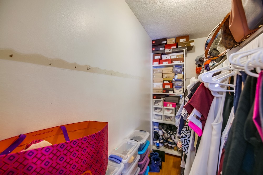 Virtual tour photo 31 of 43 for 6852 Parkside Ave
