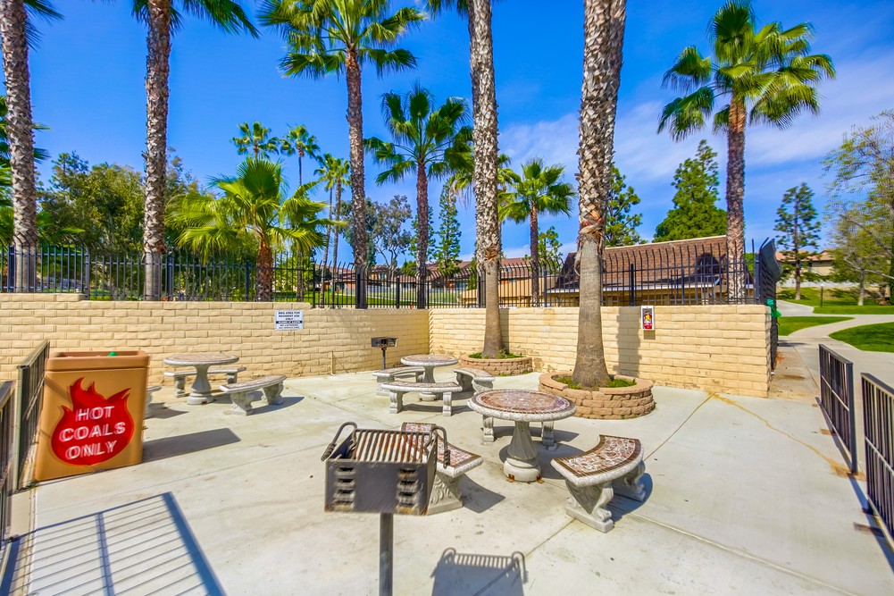 Virtual tour photo 37 of 43 for 6852 Parkside Ave