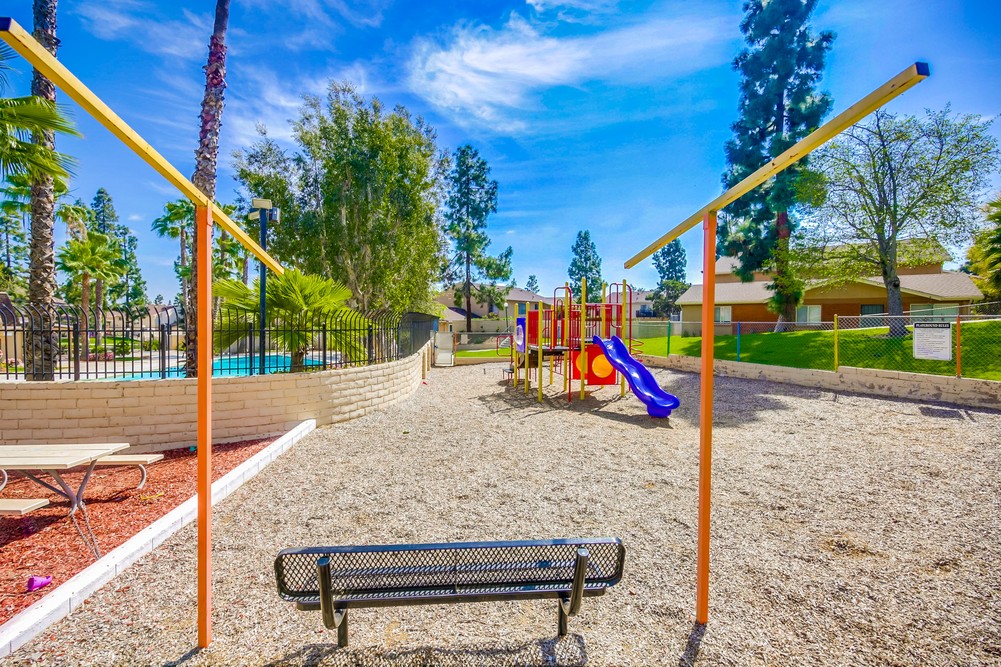 Virtual tour photo 40 of 43 for 6852 Parkside Ave