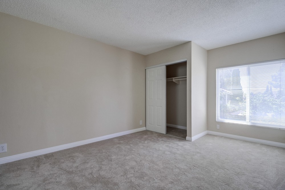 Virtual tour photo 25 of 46 for 6860 Quebec Ct UNIT 6
