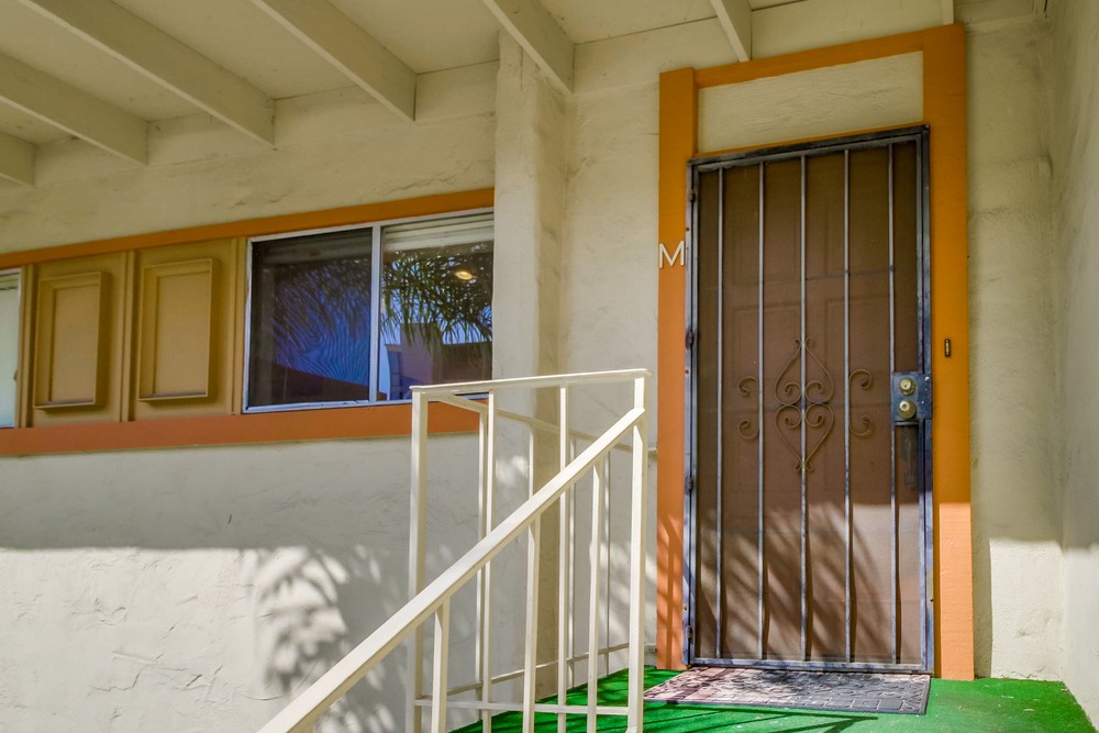 Virtual tour photo 6 of 29 for 6868 Hyde Park Dr Unit M