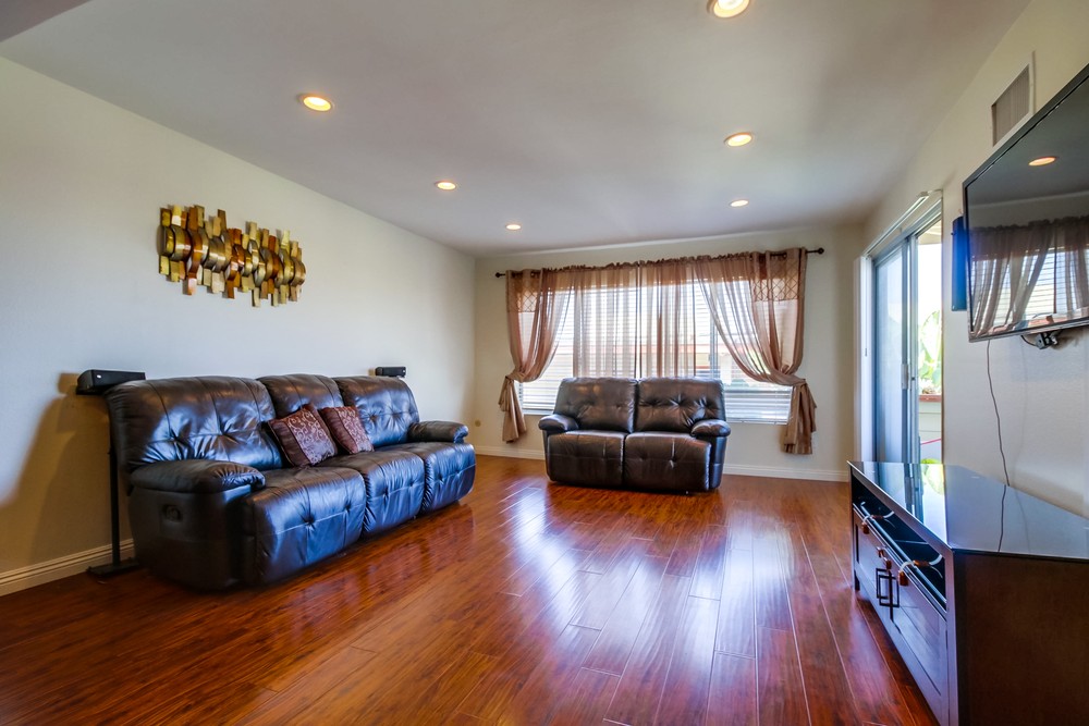 Virtual tour photo 10 of 29 for 6868 Hyde Park Dr Unit M