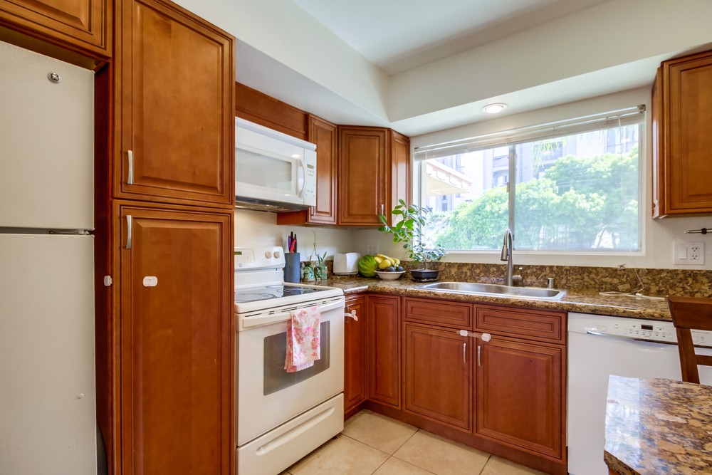 Virtual tour photo 15 of 29 for 6868 Hyde Park Dr Unit M