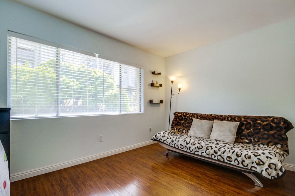 Virtual tour photo 22 of 29 for 6868 Hyde Park Dr Unit M
