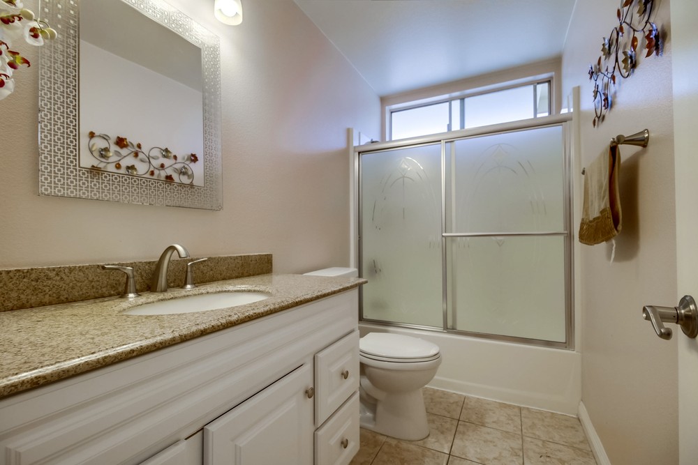 Virtual tour photo 24 of 29 for 6868 Hyde Park Dr Unit M