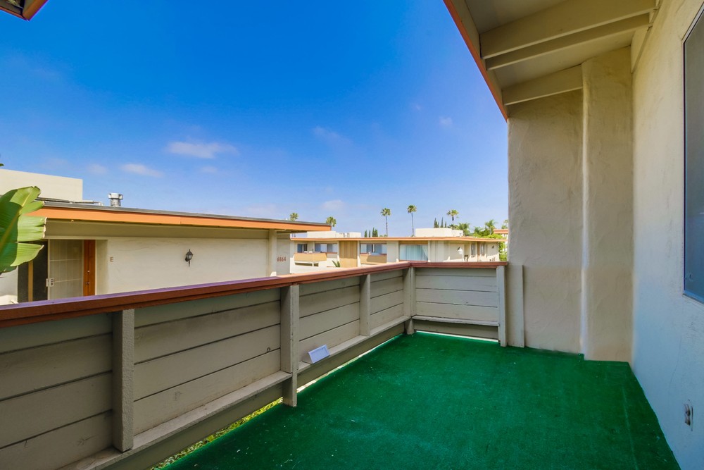 Virtual tour photo 27 of 29 for 6868 Hyde Park Dr Unit M