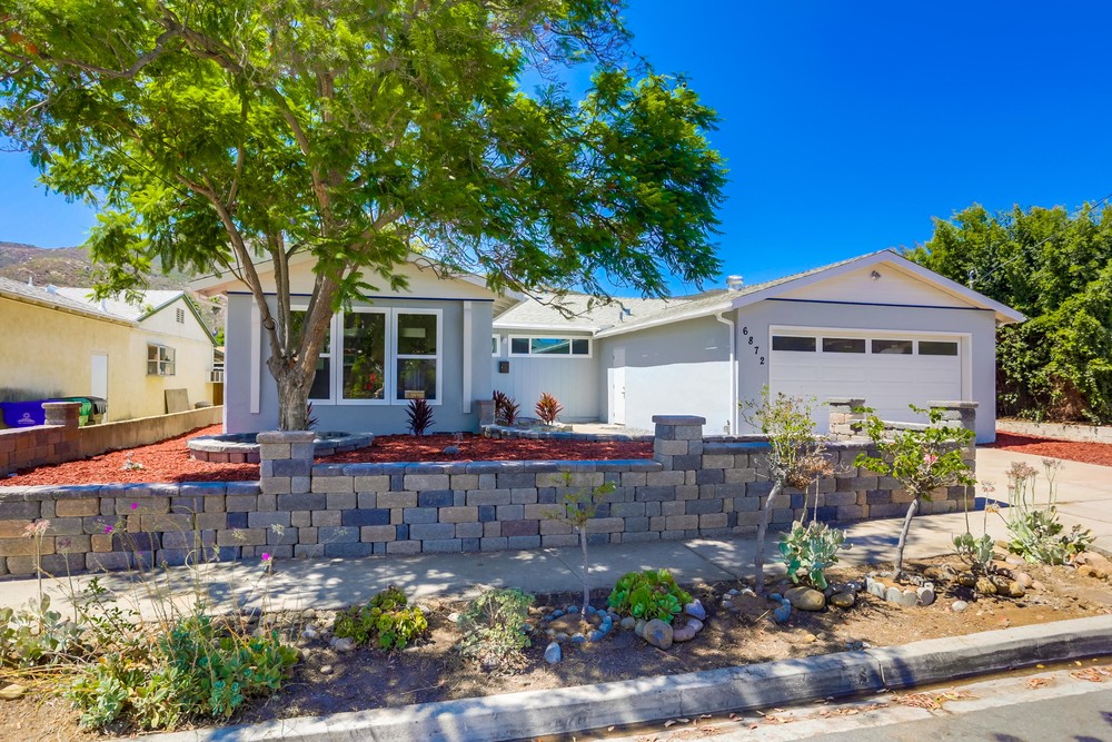 Virtual tour photo 1 of 50 for 6872 Ballinger Ave