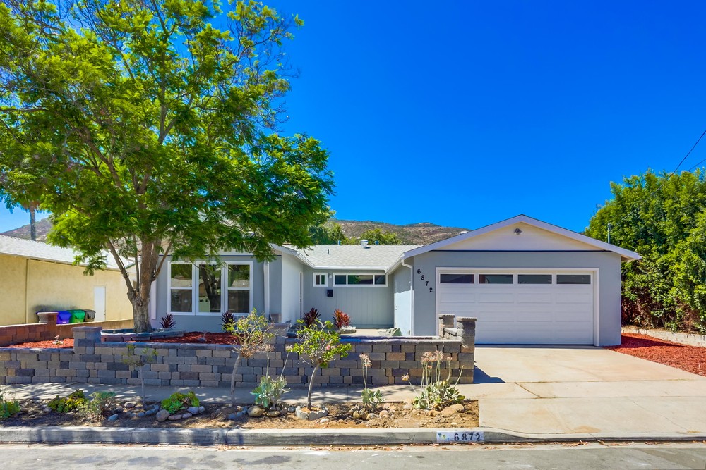 Virtual tour photo 3 of 50 for 6872 Ballinger Ave
