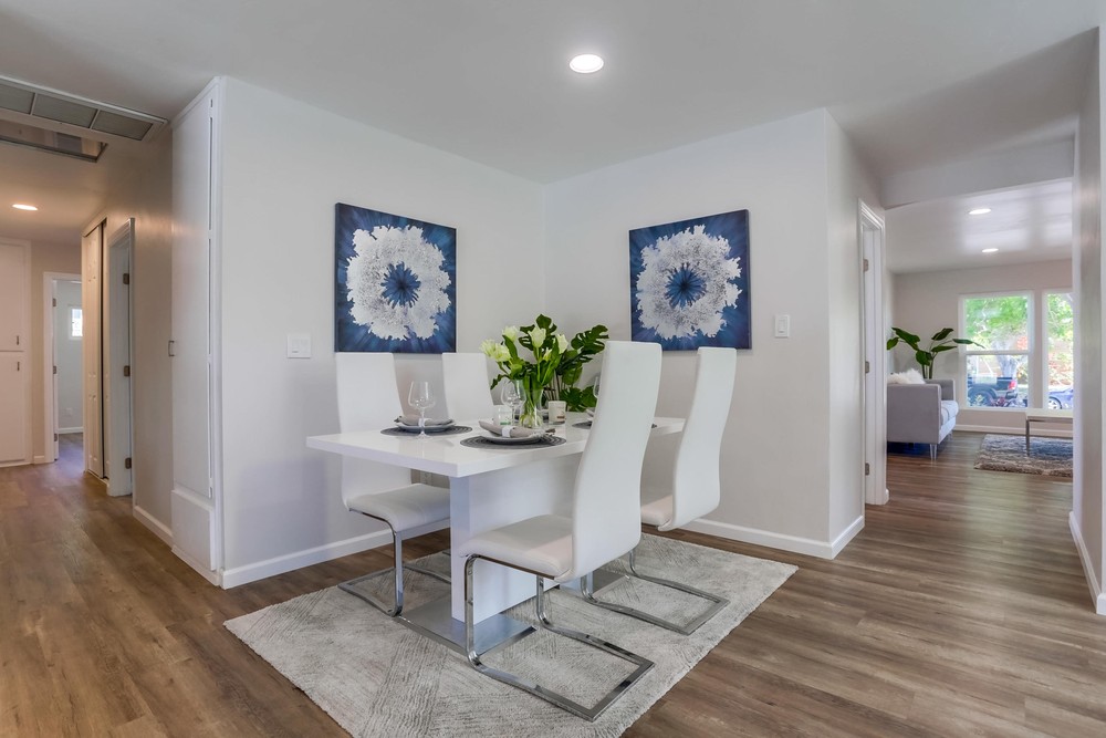 Virtual tour photo 11 of 50 for 6872 Ballinger Ave